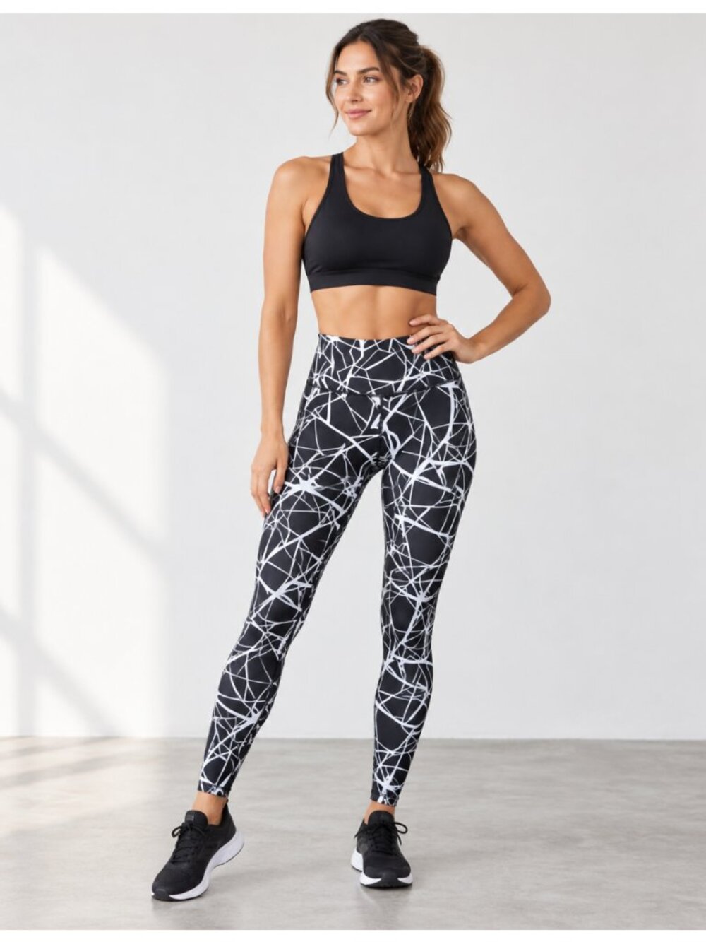 CompressionZ Black & White Abstract Print Compression Leggings Size S